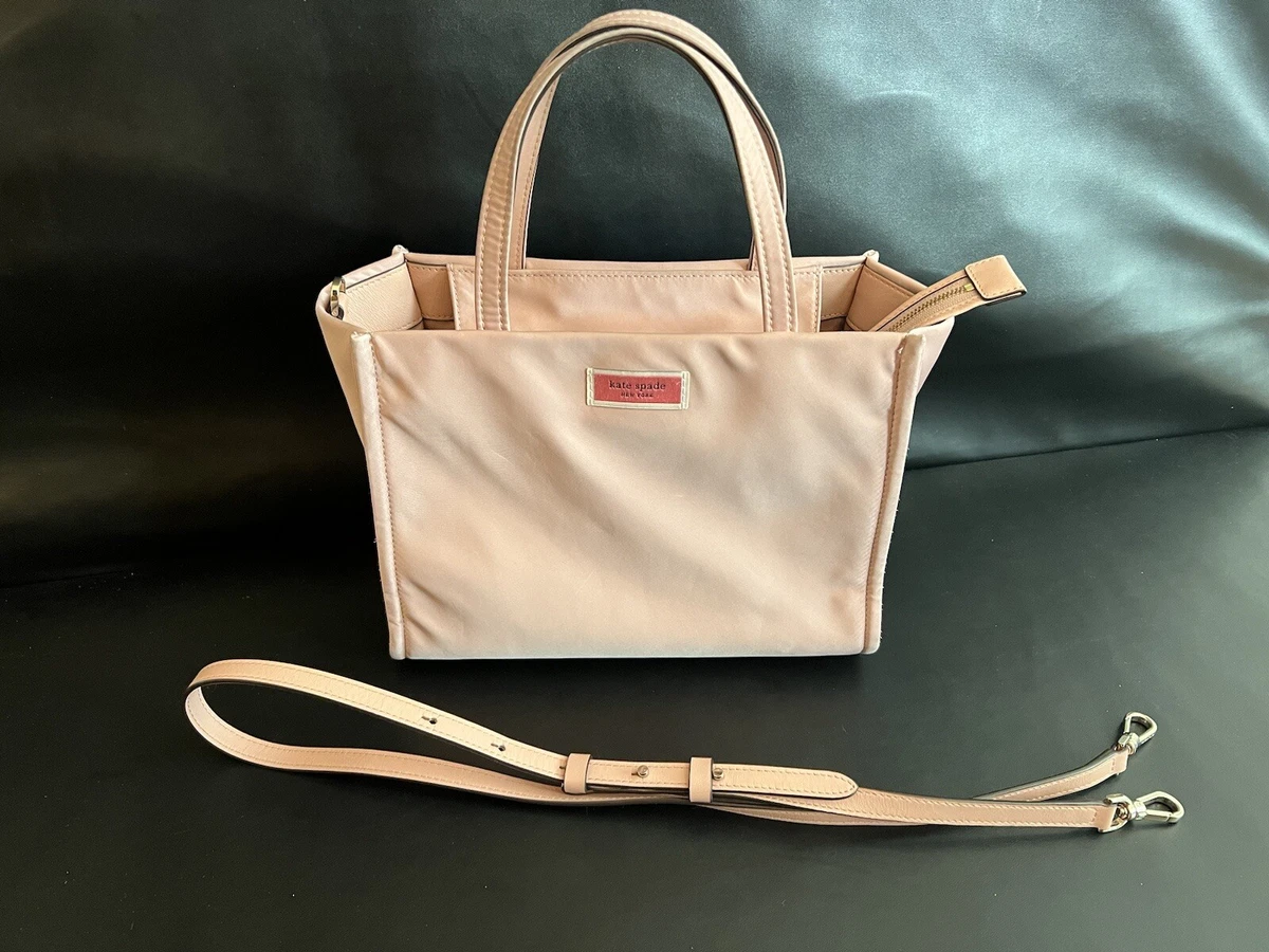 Sam nylon store medium satchel