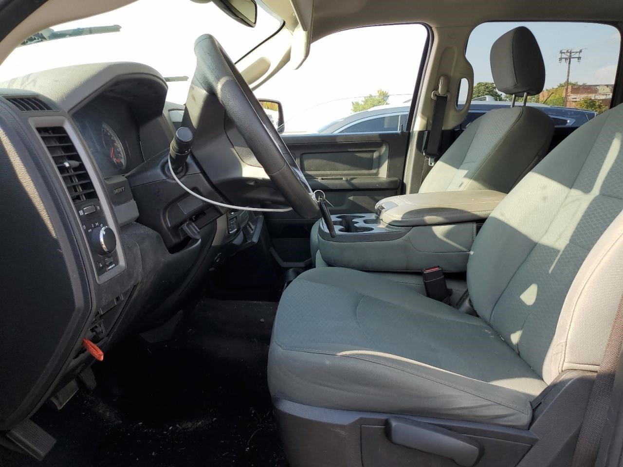 Used Radiator Shutter Assembly fits: 2015 Ram Dodge 1500 pickup  Grade A