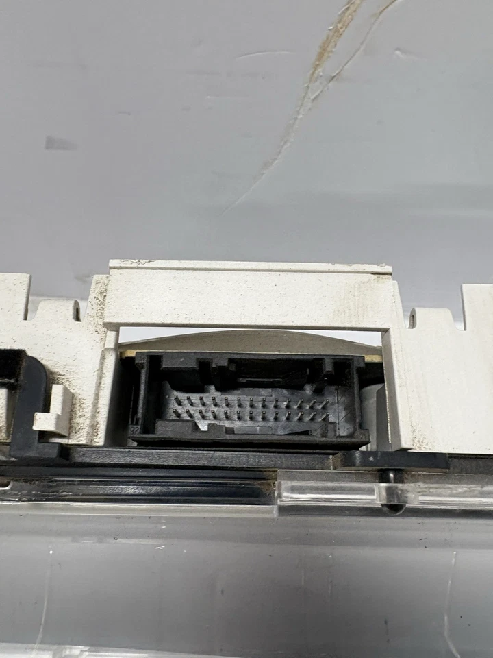 2005-2007 Ford F250 F350 Superduty Speedometer Instrument Cluster Gauge GAS - Image 3 of 4