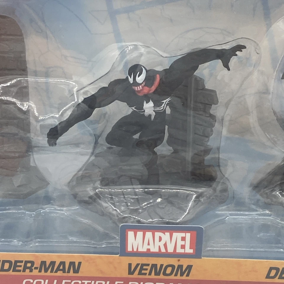 Juego de 3 diorama coleccionables Marvel Spider-Man Venom Deadpool Foto 4 de 4