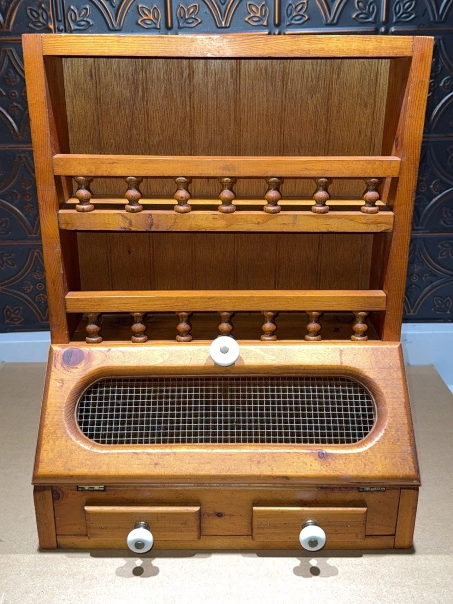 Vintage Wooden Spice Rack and Bread Box Combination Countertop 2 Shelves/1 Box
Opens in a new window