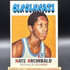 Topps 1971 Tiny Nate Archibald #29 Rookie Cincinnati Royals NBA Card (Stained). rookie card picture