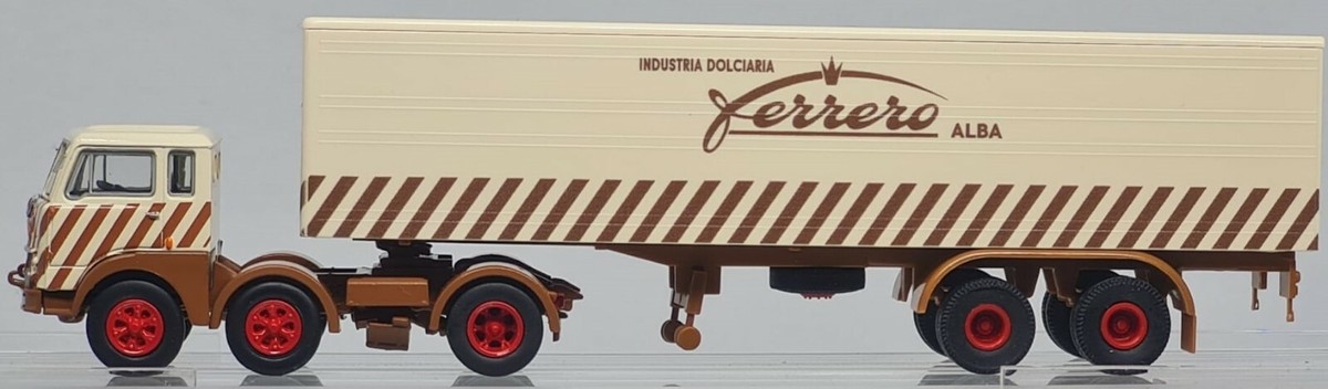 Brekina 58506 - Fiat 690T con semirimorchio Ferrero - H0