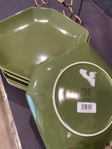 4er Set DIANE VON FURSTENBERG AVOCADO GRÜN Powerstone geometrische Salatplatten - Bild 5 von 6