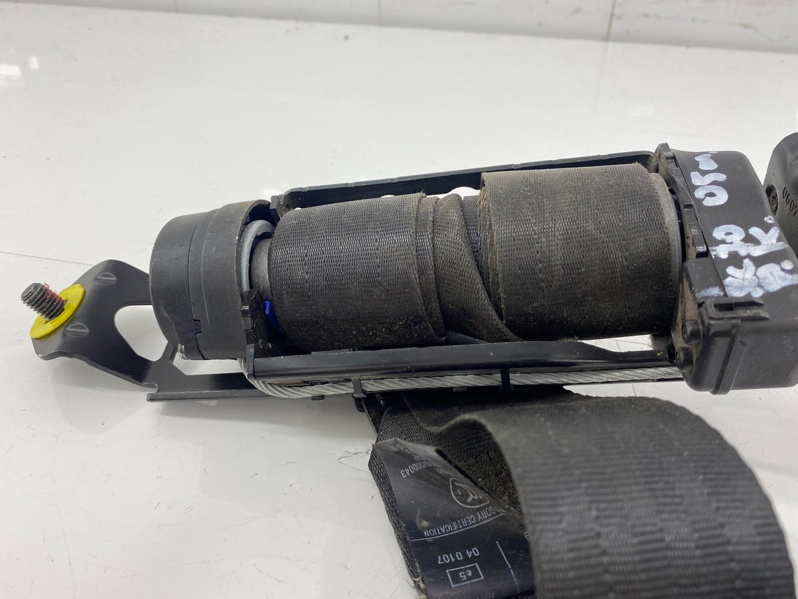 Volvo S60 Front Left Passenger Side Seat Belt 30661907 for sale 