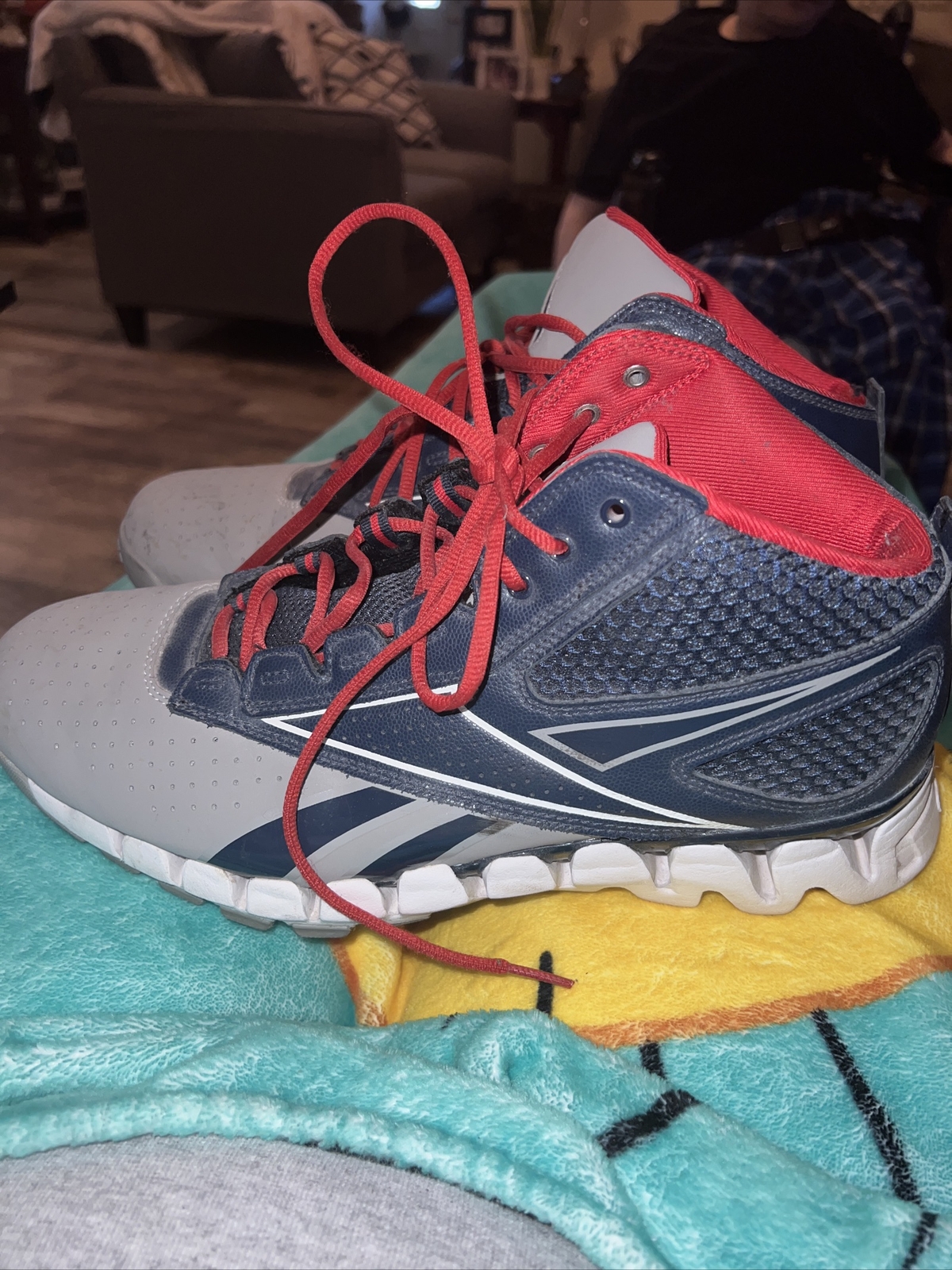 Size 11 - Reebok ZigTech ZigProFuture Gray/Navy/R… - image 2