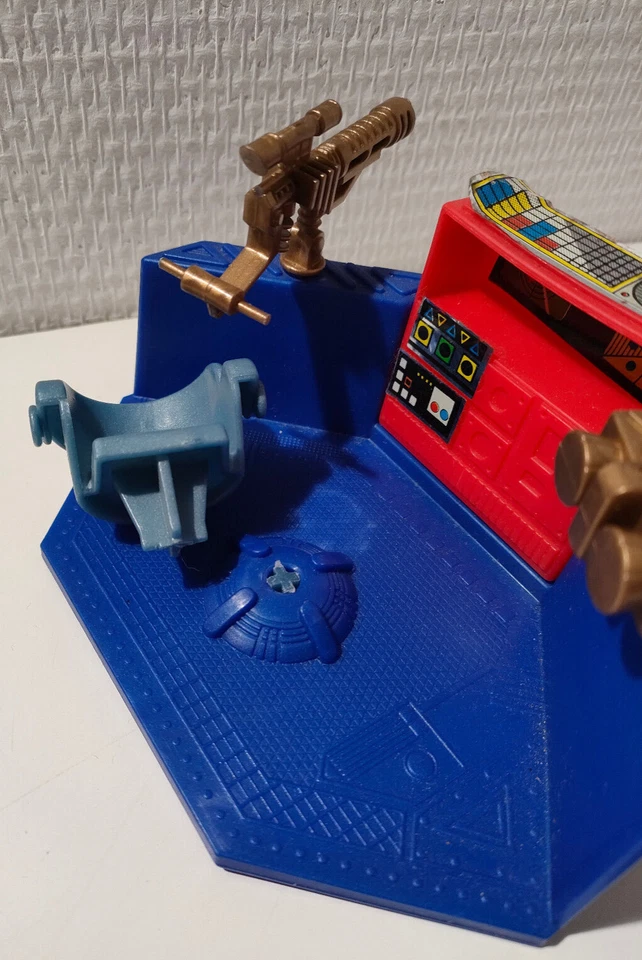 Mattel Lot Captain Power figurines pieces de base et vehicules vintage 80 - Photo 2/4