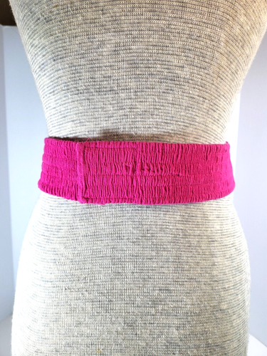 Vintage Pink Chunky Fabric Braided Rope Belt With Gold Medallion Stretchable - Picture 4 of 15