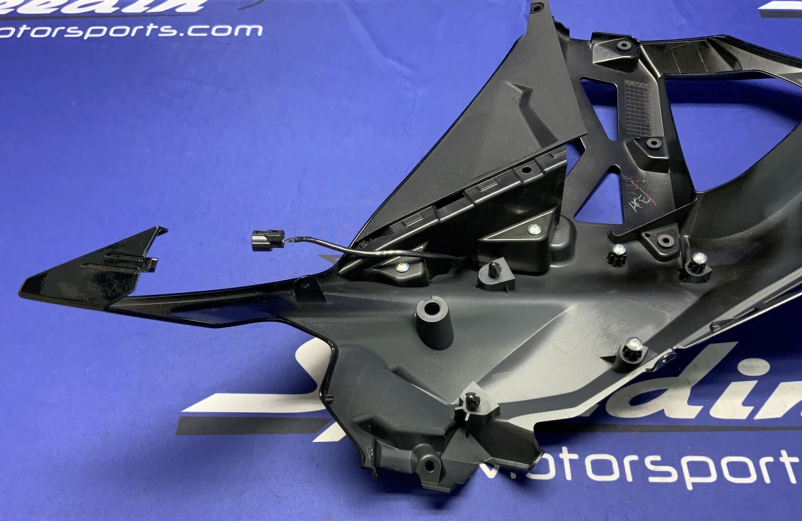Kawasaki Left Lwr Fairing W/ Turn Signal (KRT) ZX-6R 2024-25 OEM