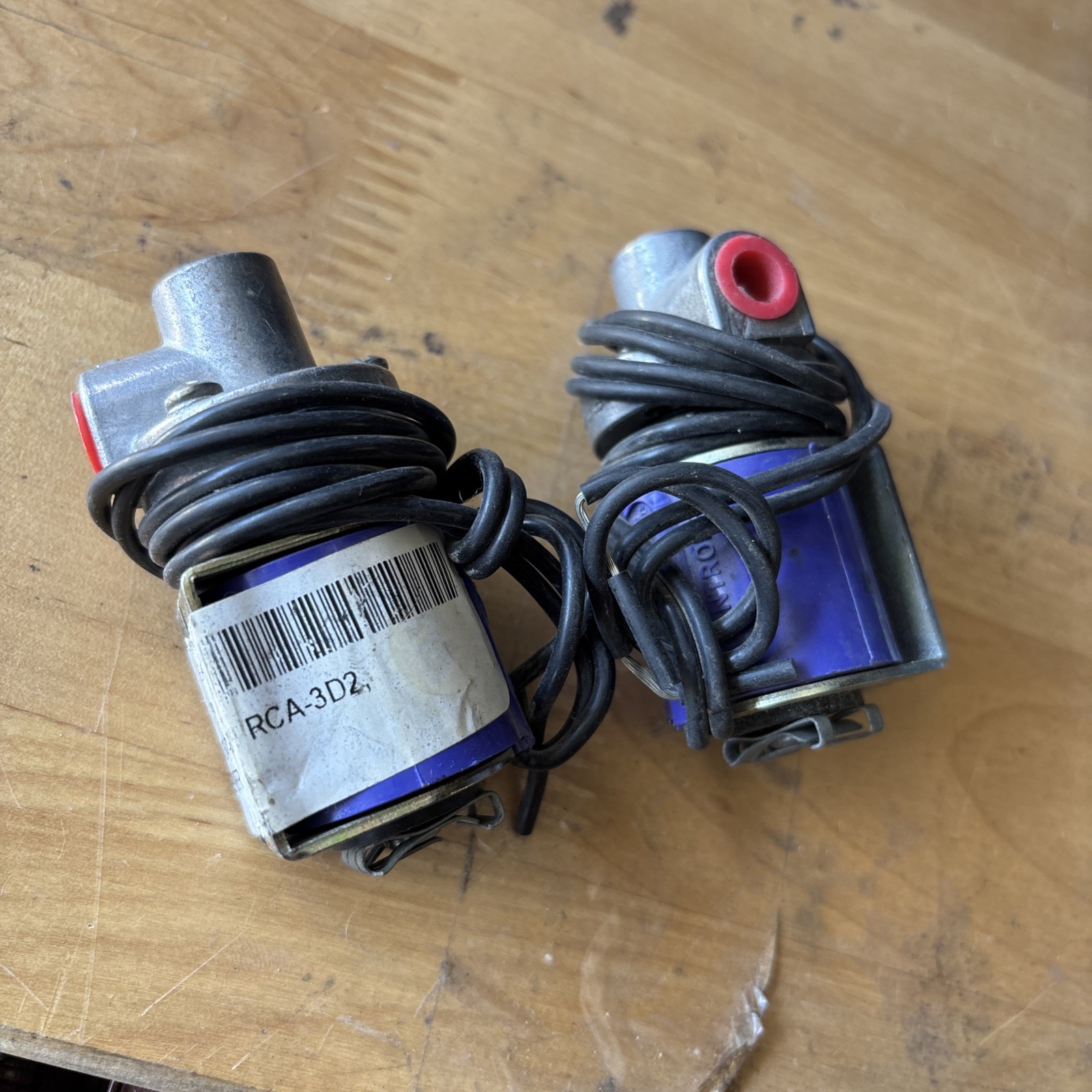 NEW Goyen Controls RCA 3D2 Solenoid Valve 24VDC, 1/8