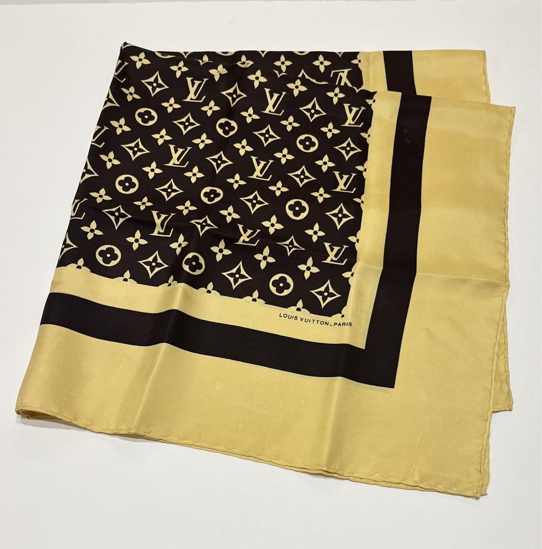 Louis Vuitton Vintage Monogram Logo Scarf Stole