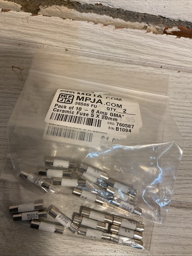 Ceramic Fuses - 2 X 10 In Each Bag - 8 AMP GMA 5 X 20 mm 36566 FU - Picture 3 of 5