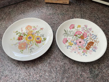2 decorative wedgewood floral plates
