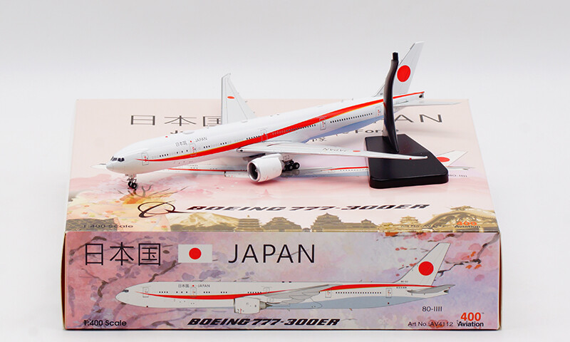 1:400 Aviation JAPAN BOEING 777-300ER ​Passenger Airplane Diecast