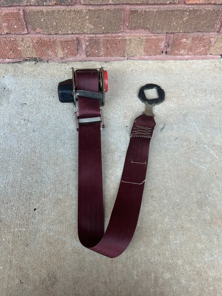 Chevy GMC C1500 1988-1998 trasero izquierdo camioneta Silverado retractor de cinturón de seguridad (7524) 71D Foto 2 de 4