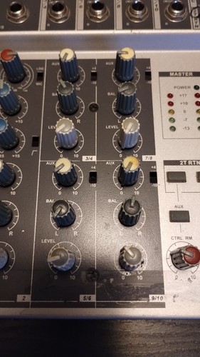 Phonic MM1002 Compact 10-channel Mixer Audio, Great! No power cable Tested Works - Picture 10 of 12