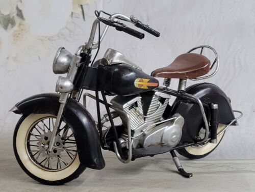 Fatto a Mano Indiano Moto 1:8 Banda Stagnata Antico Stile Metallo Modello - Foto 3 di 6