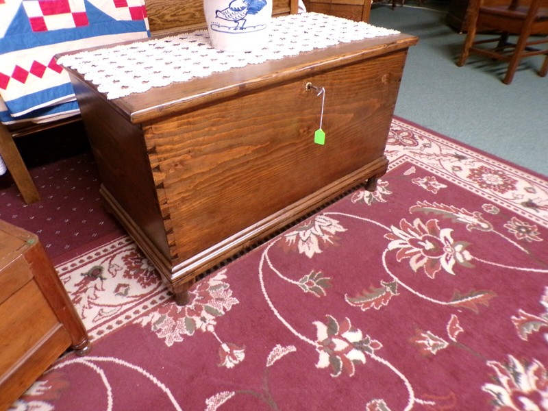 Antique Blanket Chest inside drawers pine refinished 1900  dovetailed