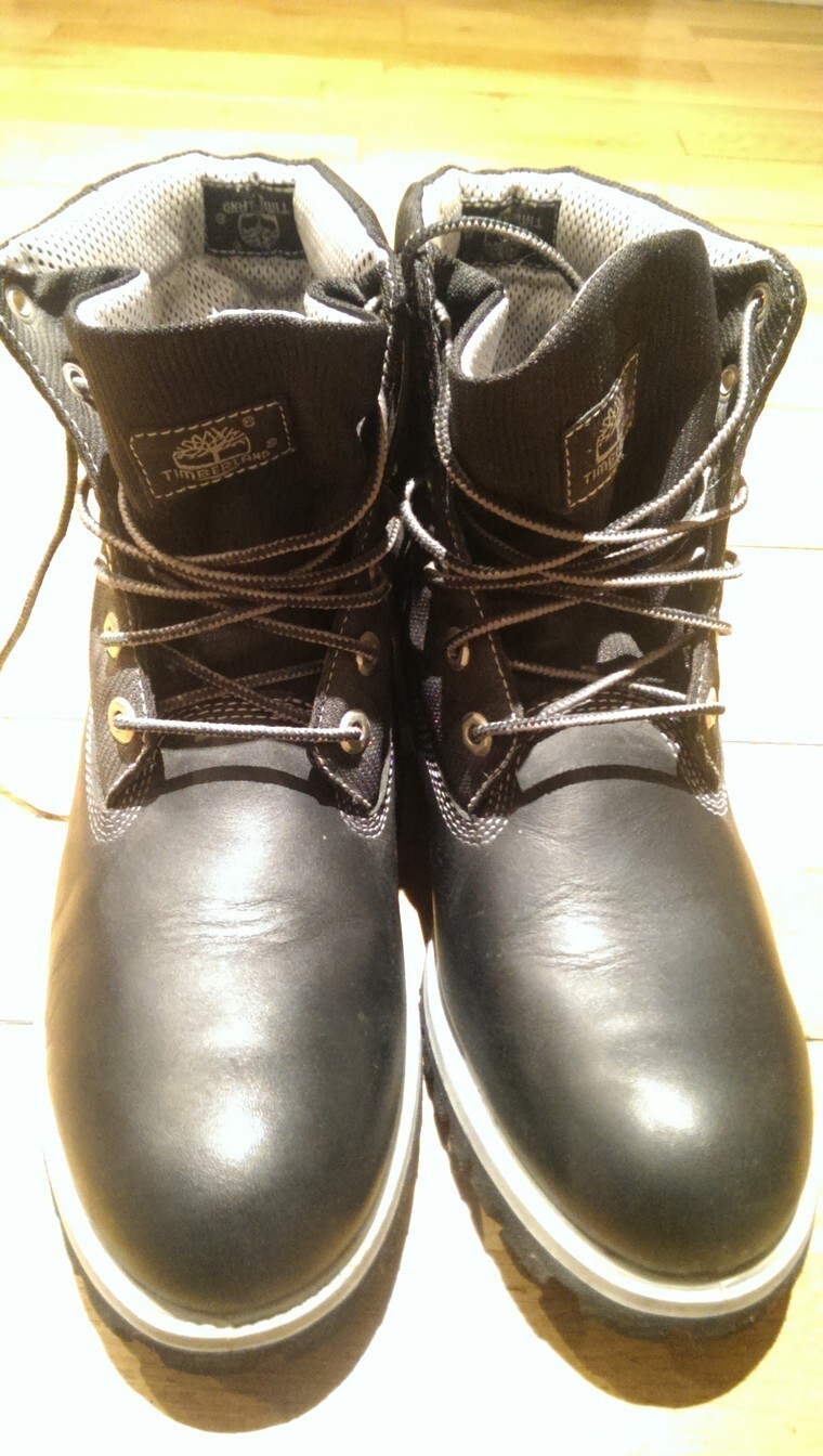 Extremely Rare Black Timberland Roll Top Boots: Size 10M / Black & Grey Upper +* image 4