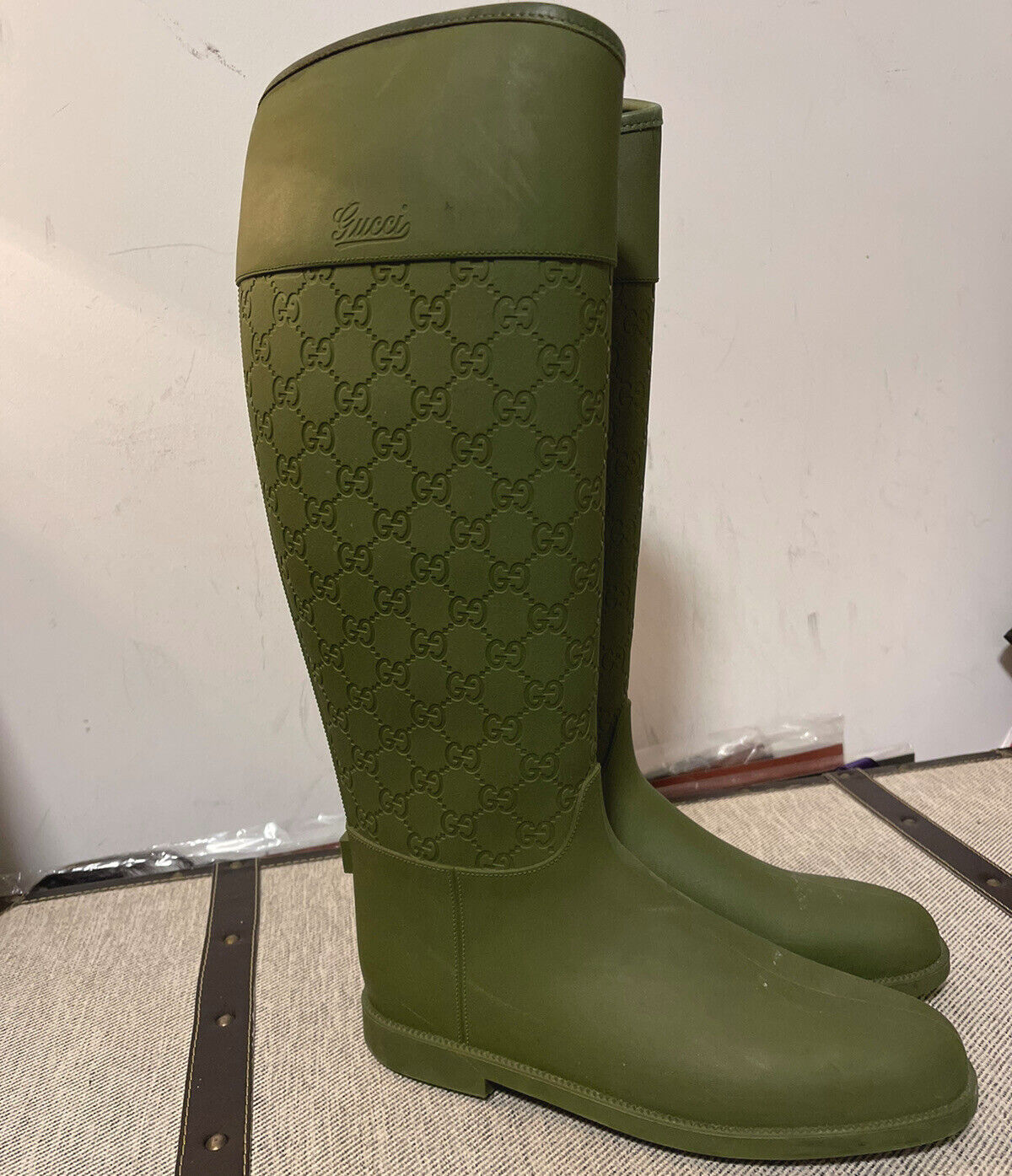 Gucci GG Signature Rain Boots size 38 W | eBay