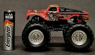 Captain s Curse 2007 Hot Wheels Monster Jam Monster Truck 1/64