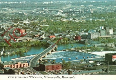Ansichtskarte>>Minneapolis, Blick vom Ids Center