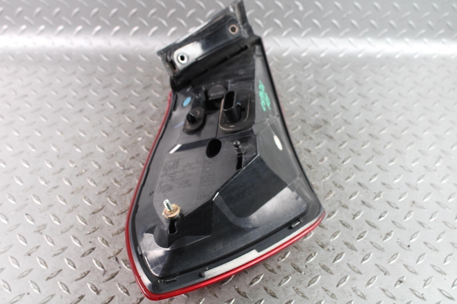 14-19 Ghibli Quarter Panel Passenger Taillight Tail Light Lamp Lens Factory OEM