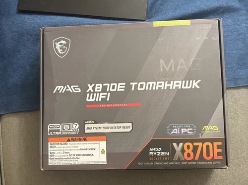 MSI MAG MAG X870E TOMAHAWK WIFI AM5 AMD X870E SATA 6Gb/s M.2 DDR5 Wi-Fi 7 5G LAN