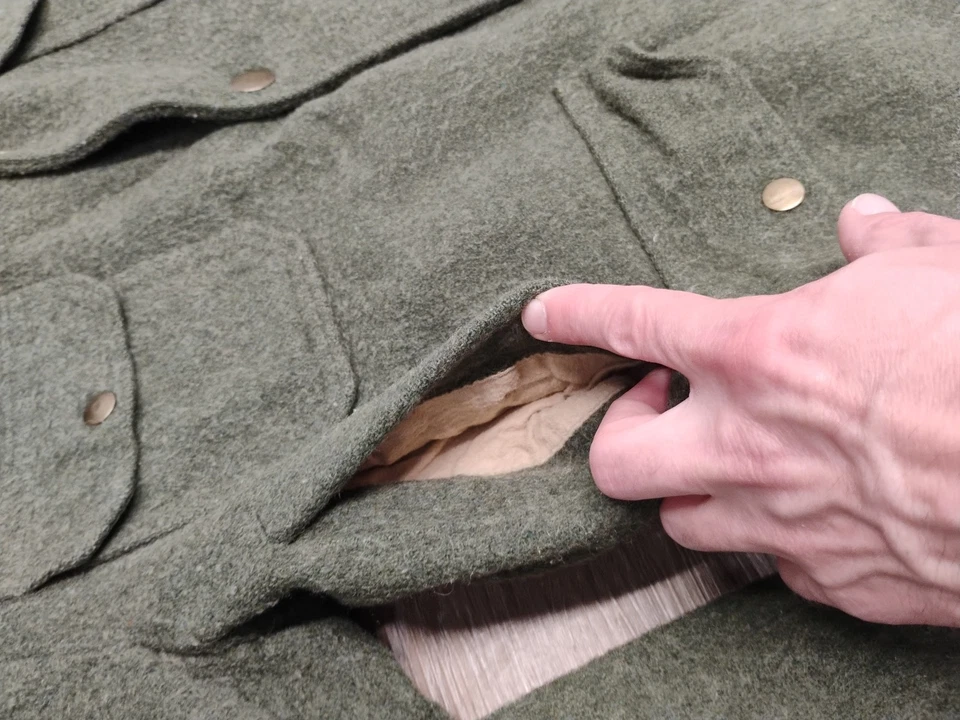 Vintage Woolrich Plaid Lined Insulated Heavy Wool Nylon Snap Button Mackinaw 40 - Image 4 of 4