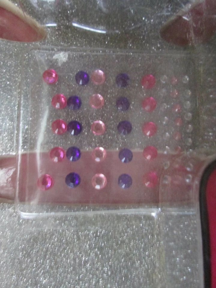 Hello Kitty Sparkle Wall Art "I Heart H K" #49311 - Image 3 of 4