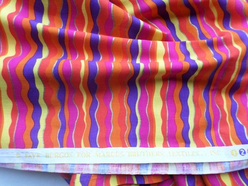 Groovy Funky Colorful Fabric Waves Faye Burgos Marcus Brothers 2 Pieces Availabl - Picture 5 of 9