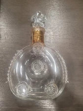 Remy Martin Louis XIII BACCARAT CRYSTAL Liquor bottle With Top 