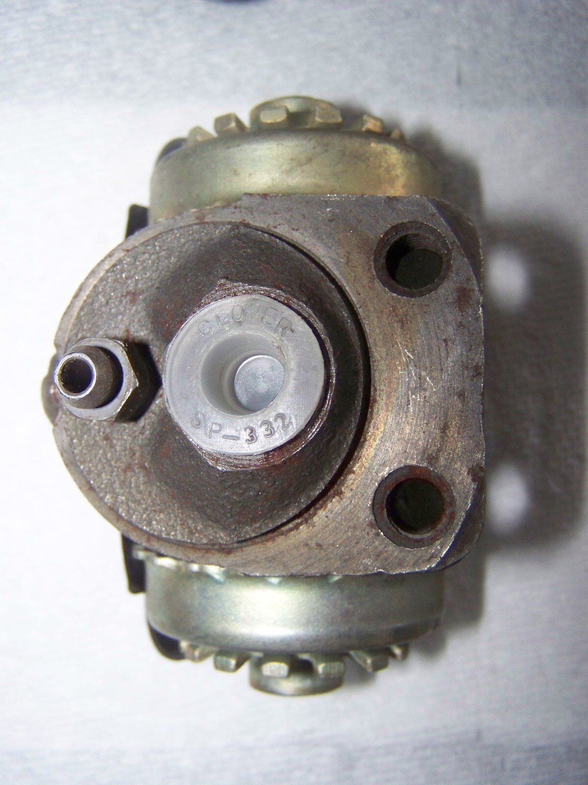 x2 NOS 1937 52 Chevrolet 3/4 ton truck Delco rear wheel cylinders GM 5450071 eBay