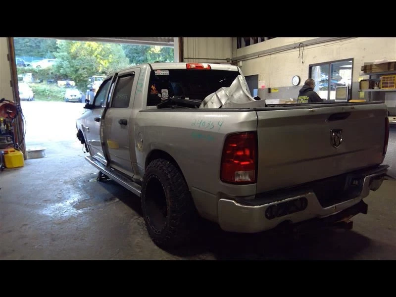 Brazo limpiaparabrisas derecho RAM 1500 2013 2014 2015 2016 2017 2018 1446286 Foto 4 de 4