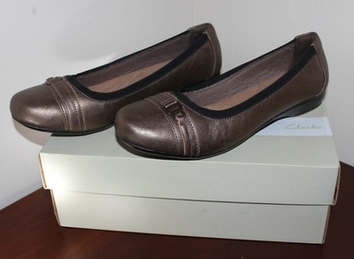 clarks kinzie light pewter