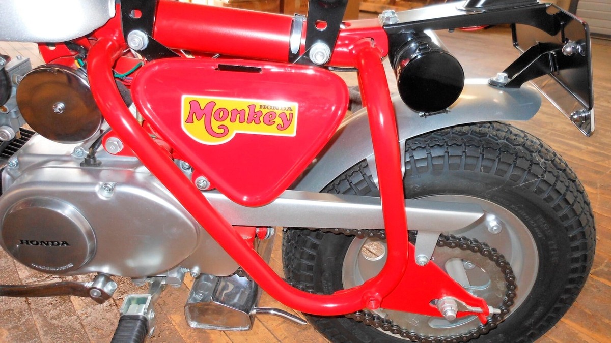 Honda Monkey Bike Z50 Z50A Z50Z K1 K2 Battery Side Cover Left