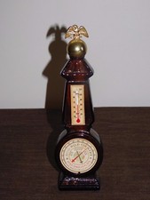 VINTAGE 9 1/2" HIGH AVON WILD COUNTRY AFTER SHAVE EAGLE  BOTTLE EMPTY