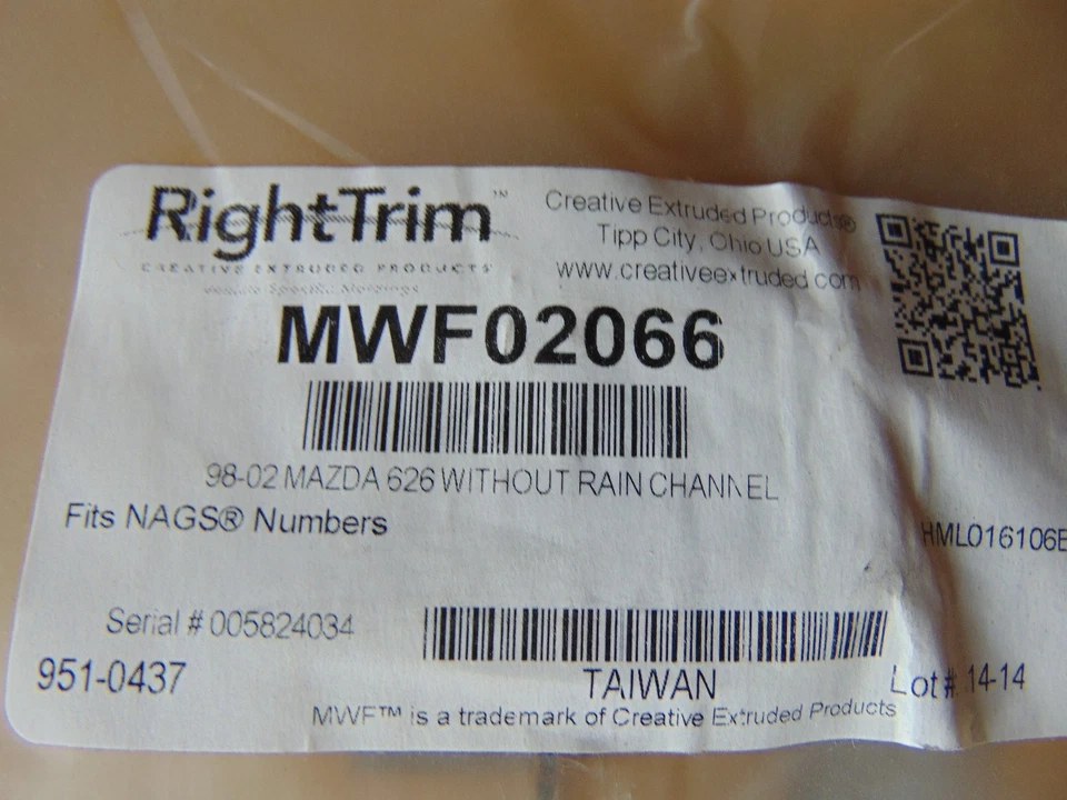 1998-2002 MAZDA 626 4 DOOR SEDAN FITS FRONT WINDSHIELD MOULDING MOLDING MWF2066 - Image 2 of 2