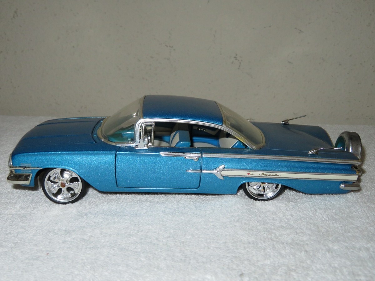 1960 CHEVY IMPALA SUNNYSIDE 1:24 OPENING HOOD & DOORS & WHEELS