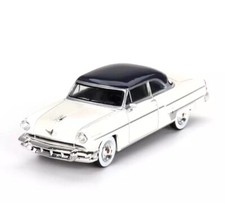 1954 LINCOLN CAPRI ARCTIC WHITE 1/64 DIECAST MODEL CAR BY MINI GT MGT00631-P12