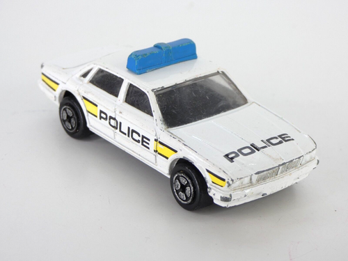 Corgi Jaguar XJ6 Police Vehicle Vintage Model Collectable Toy Car - Picture 3 of 11