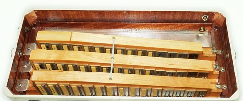 Crucianelli 5 Row Lightweight Button Accordion 80 Bass C Griff made in Italy2554 - Picture 11 of 13