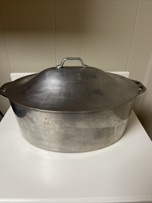 Vintage LO FLAME CAST ALUMINUM DUTCH OVEN ROASTER w/ Grate