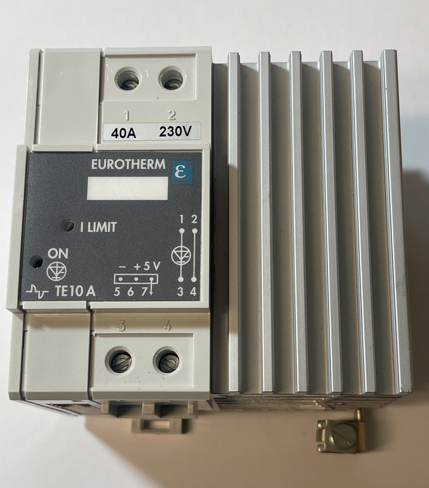 EUROTHERM TE10A, SOLID STATE CONTACTOR, 1PHASE,40 AMPS. Free Shipping