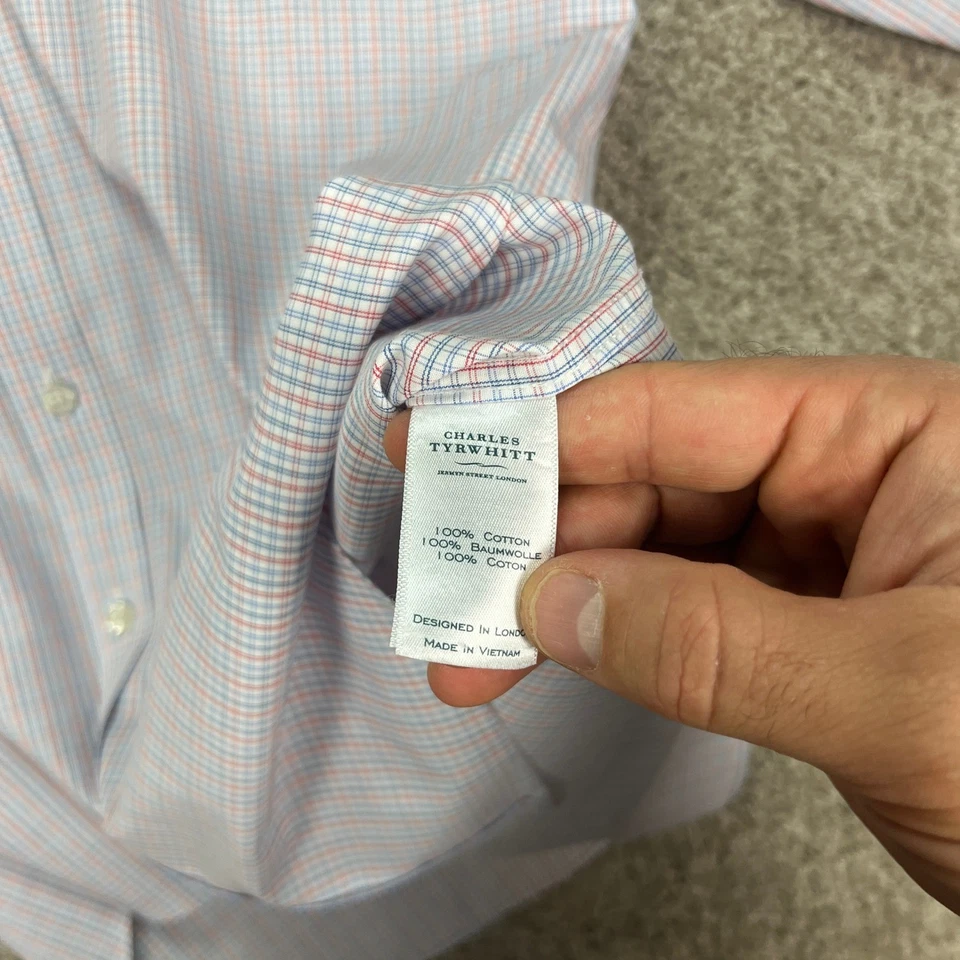 Camisa Charles Tyrwhitt Para Hombres 17 35 Roja Azul Cuadros Ajuste Clásico Sin Plancha Foto 4 de 4