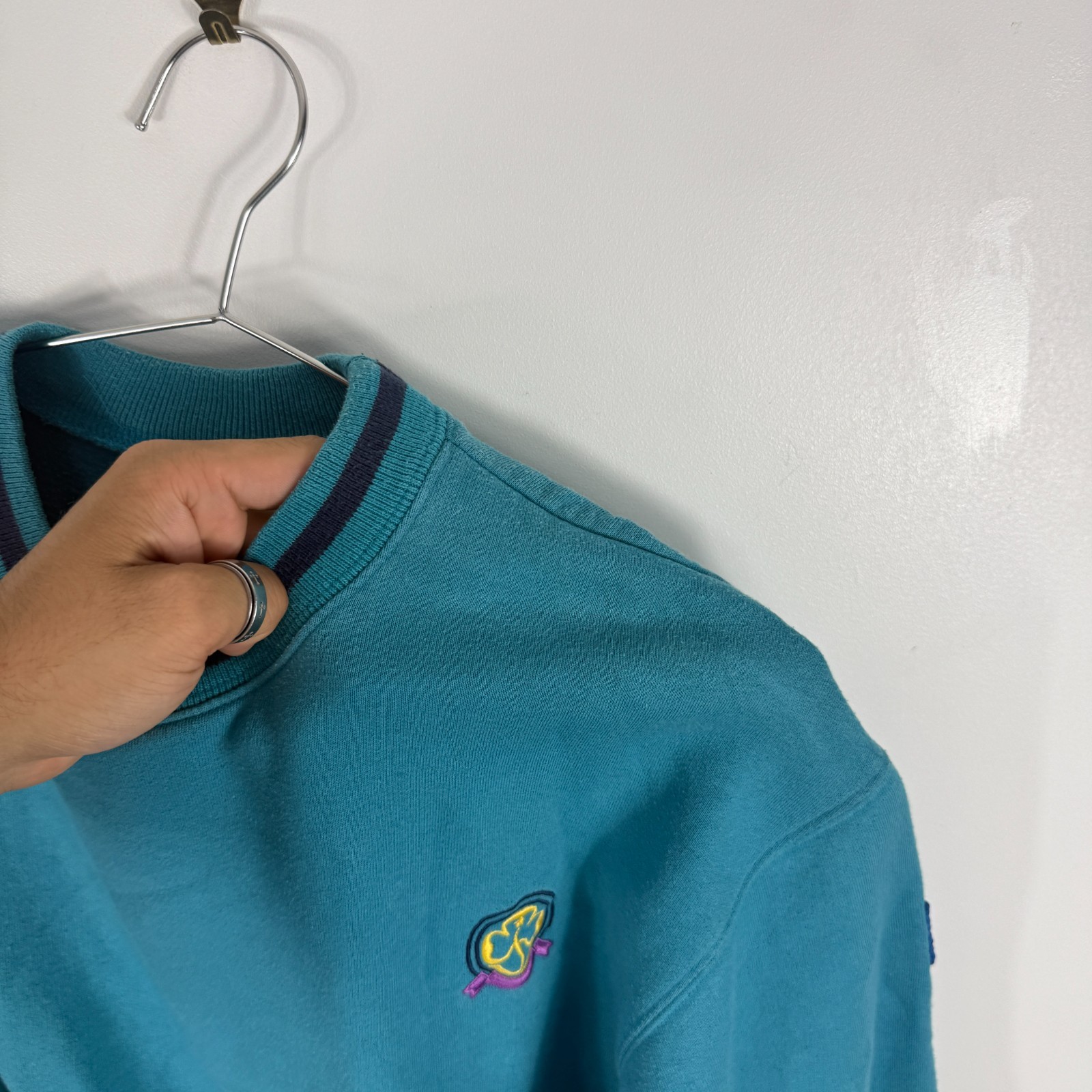 Women's VTG Girlguiding UK 2000's Y2K Teal Embroidered Size 12 Sweatshirt image 9