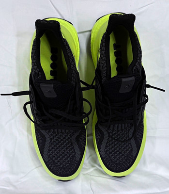adidas UltraBoost 5.0 DNA Primeknit Lace-Up Low Top Black/Yellow H68071 no box