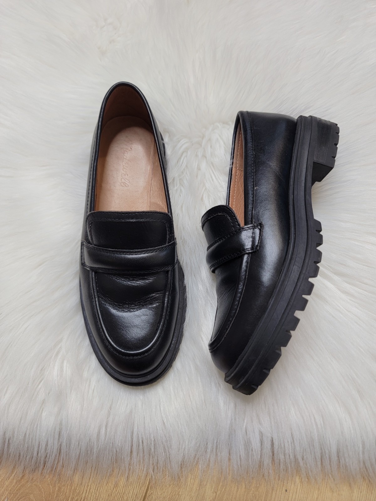 SAOLA Mocassini da donna Madewell Bradley neri in pelle con suola a strappo taglia 7