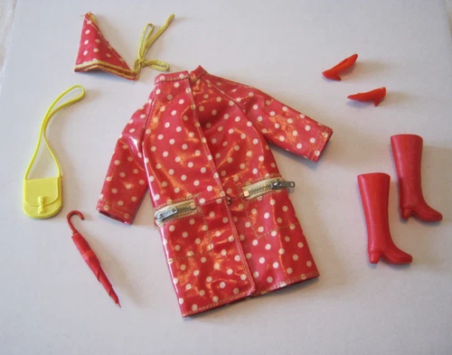 BARBIE FASHION CLOTHES ~ FRANCIE #1255 RED RAIN COAT OUTFIT w/ACCESSORIES SET