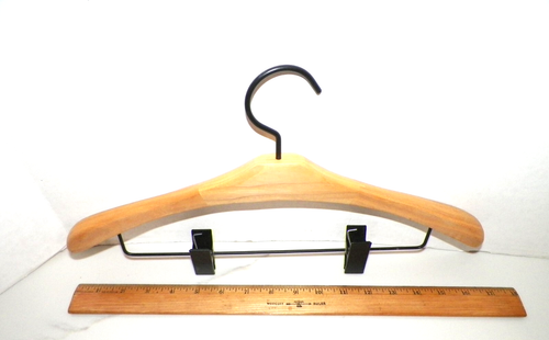 LOT OF TEN (10) HIGH QUALITY DOVE TAIL WOODEN HANGERS WITH CLIPS - Picture 7 of 9